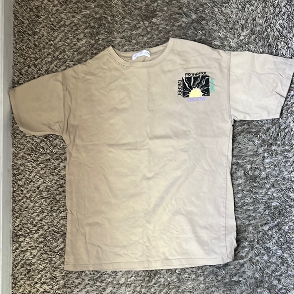 Kid’s Tan Zara Cotton Graphic T-Shirt (Boy’s Size:9)